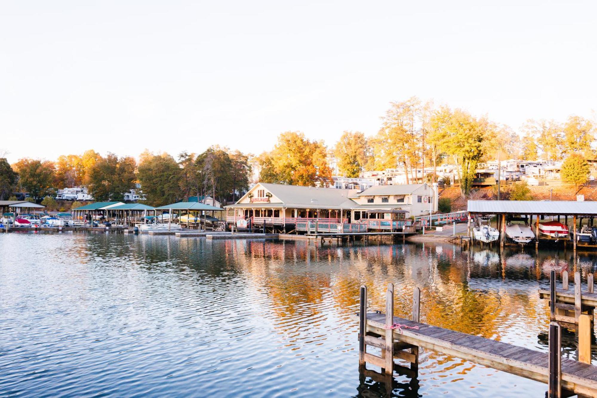 Halesford Harbour Resort - Smith Mountain Lake Moneta المظهر الخارجي الصورة