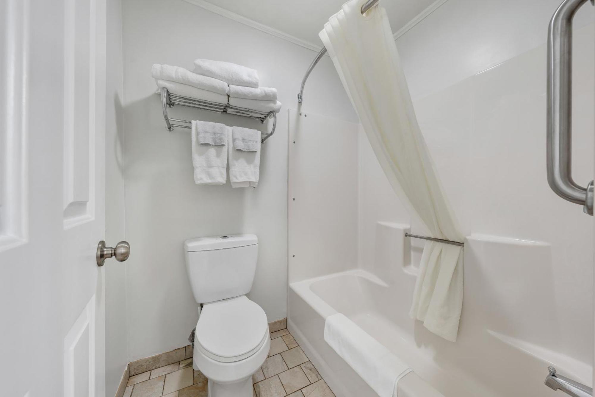 Halesford Harbour Resort - Smith Mountain Lake Moneta المظهر الخارجي الصورة